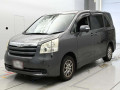 2007 Toyota Noah
