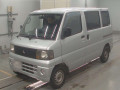 2004 Mitsubishi Minicab Van