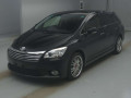 2013 Toyota Mark X Zio