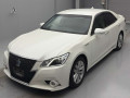 2014 Toyota Crown Hybrid