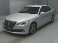 2013 Toyota Crown Hybrid