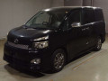 2010 Toyota Voxy