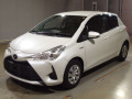 2017 Toyota Vitz