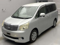 2011 Toyota Noah