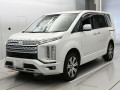 2019 Mitsubishi Delica D5