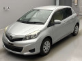 2013 Toyota Vitz