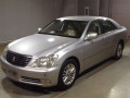 2005 Toyota Crown