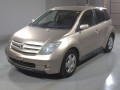 2002 Toyota IST