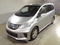 2013 Honda Freed hybrid