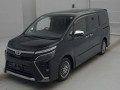 2021 Toyota Voxy