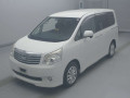 2013 Toyota Noah