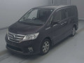 2013 Nissan Serena