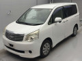 2013 Toyota Noah