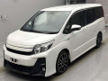 2016 Toyota Noah