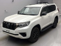 2022 Toyota Land Cruiser Prado