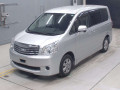 2013 Toyota Noah