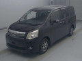 2013 Toyota Noah