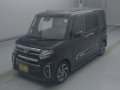 2021 Daihatsu Tanto Custom