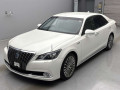 2014 Toyota Crown Majesta