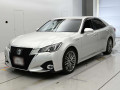 2017 Toyota Crown Hybrid