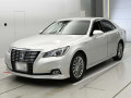 2016 Toyota Crown Hybrid