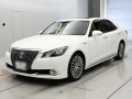 2017 Toyota Crown Majesta