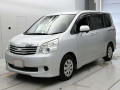 2013 Toyota Noah