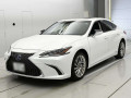 2019 Lexus ES
