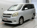 2007 Toyota Noah