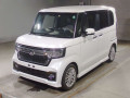 0 Honda N-BOX CUSTOM