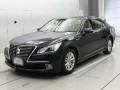 2014 Toyota Crown Hybrid