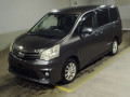 2013 Toyota Noah