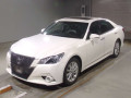 2013 Toyota Crown