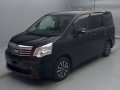 2013 Toyota Noah