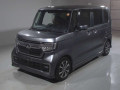 2021 Honda N-BOX CUSTOM