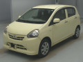 2013 Daihatsu Mira e:S