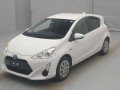 2016 Toyota Aqua