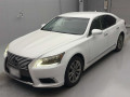 2013 Lexus LS