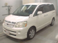 2007 Toyota Noah