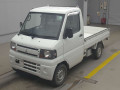 2011 Mitsubishi Minicab Truck