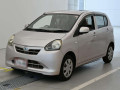 2013 Daihatsu Mira e:S