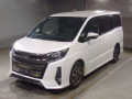2017 Toyota Noah
