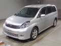 2005 Toyota Isis