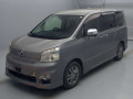 2013 Toyota Voxy