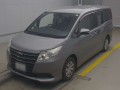2016 Toyota Noah