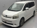 2009 Toyota Voxy