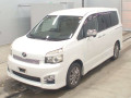 2011 Toyota Voxy