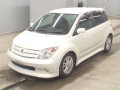 2002 Toyota IST