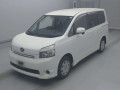 2010 Toyota Voxy