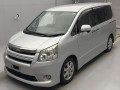 2009 Toyota Noah
